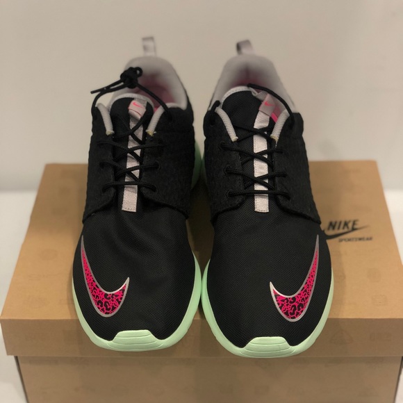 Nike Roshe Run FB/Roshe/Roshe One Fb “Yeezy” shoe for men